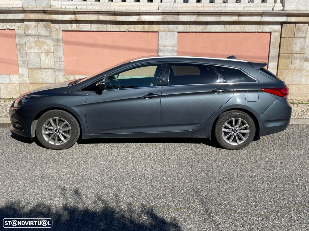 Hyundai i40 SW 1.7 CRDi Blue Classic - 4