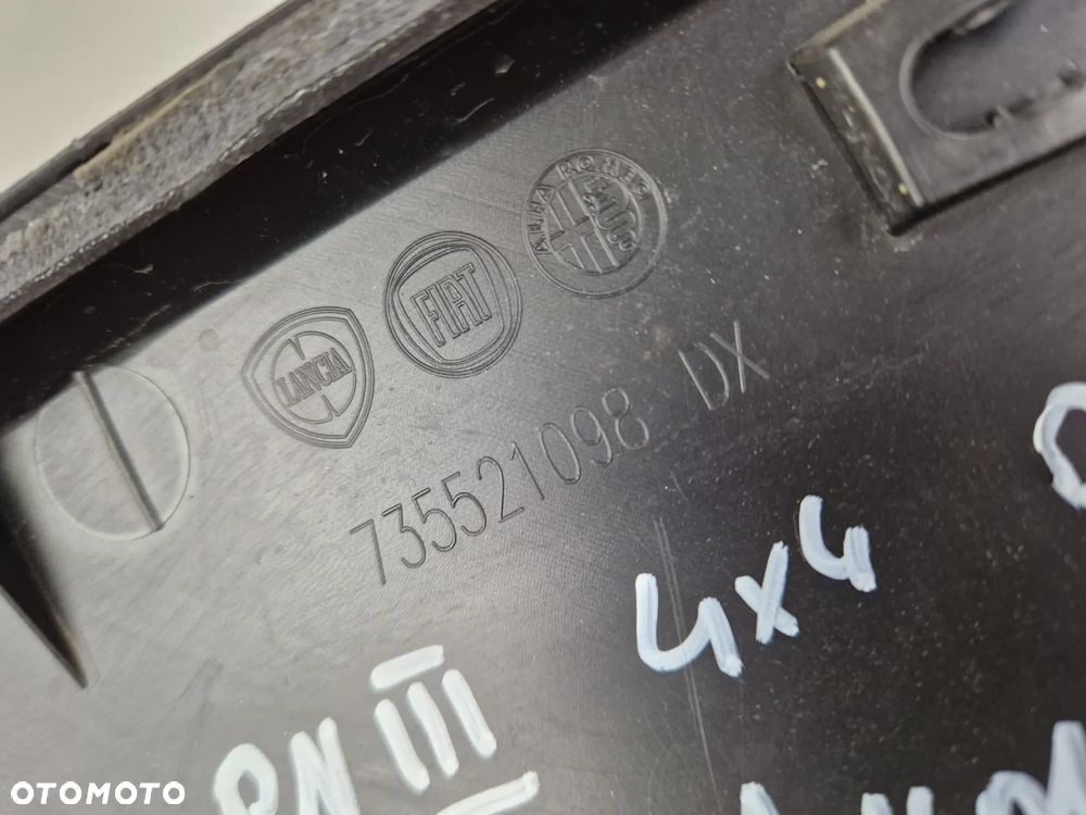 Prawa zewnętrzna listwa progowa Fiat Panda III 4x4 - 6