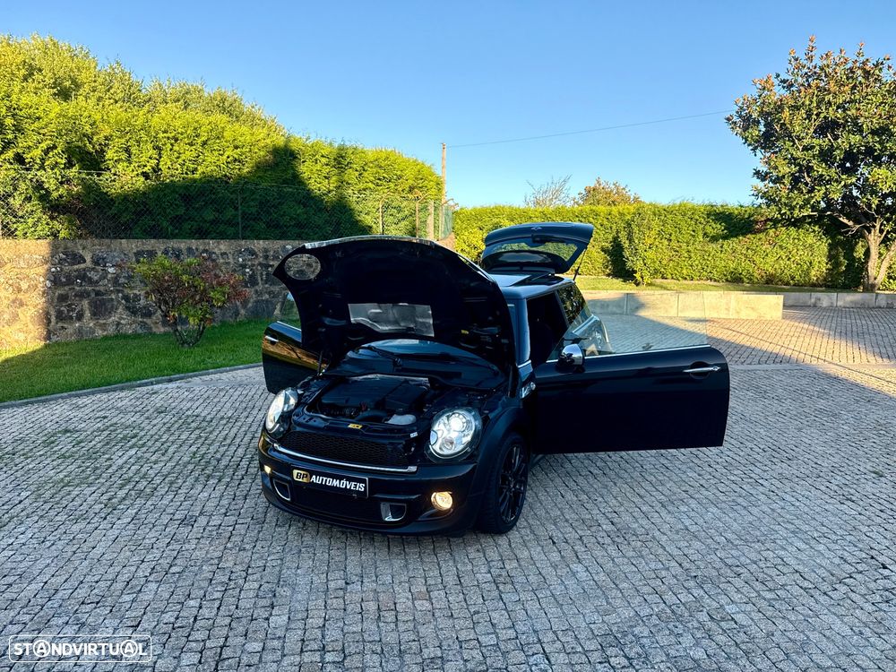 MINI 3 Portas Cooper SD Auto - 44