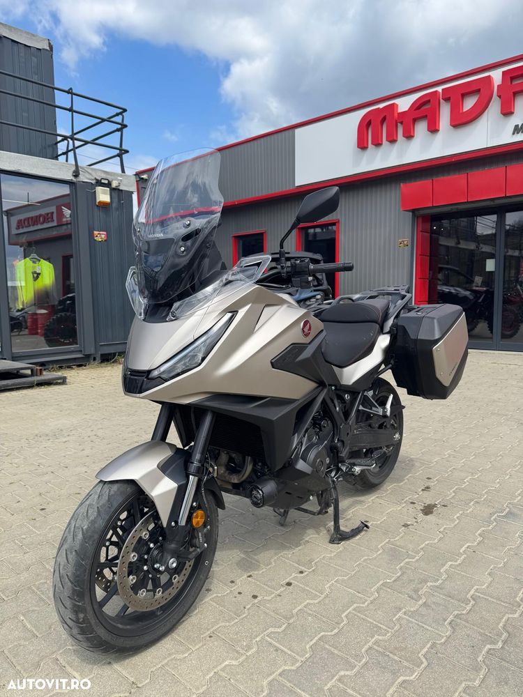 Honda NT 1100 - 2