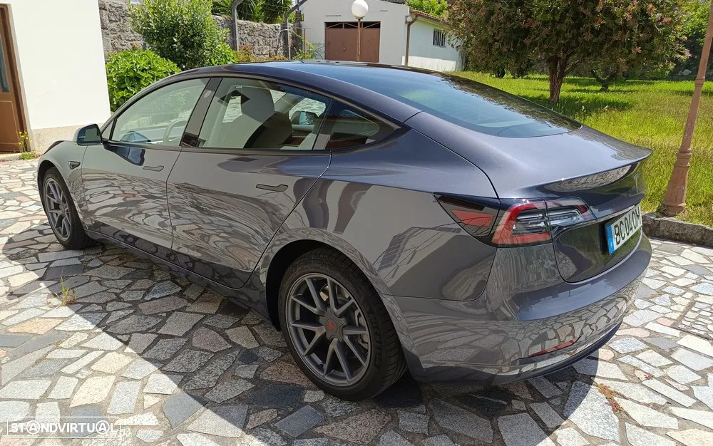 Tesla Model 3 Standard Range Plus RWD - 2