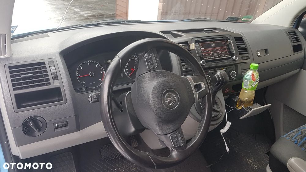 Volkswagen Transporter Caravelle Lang DSG Comfortline - 10