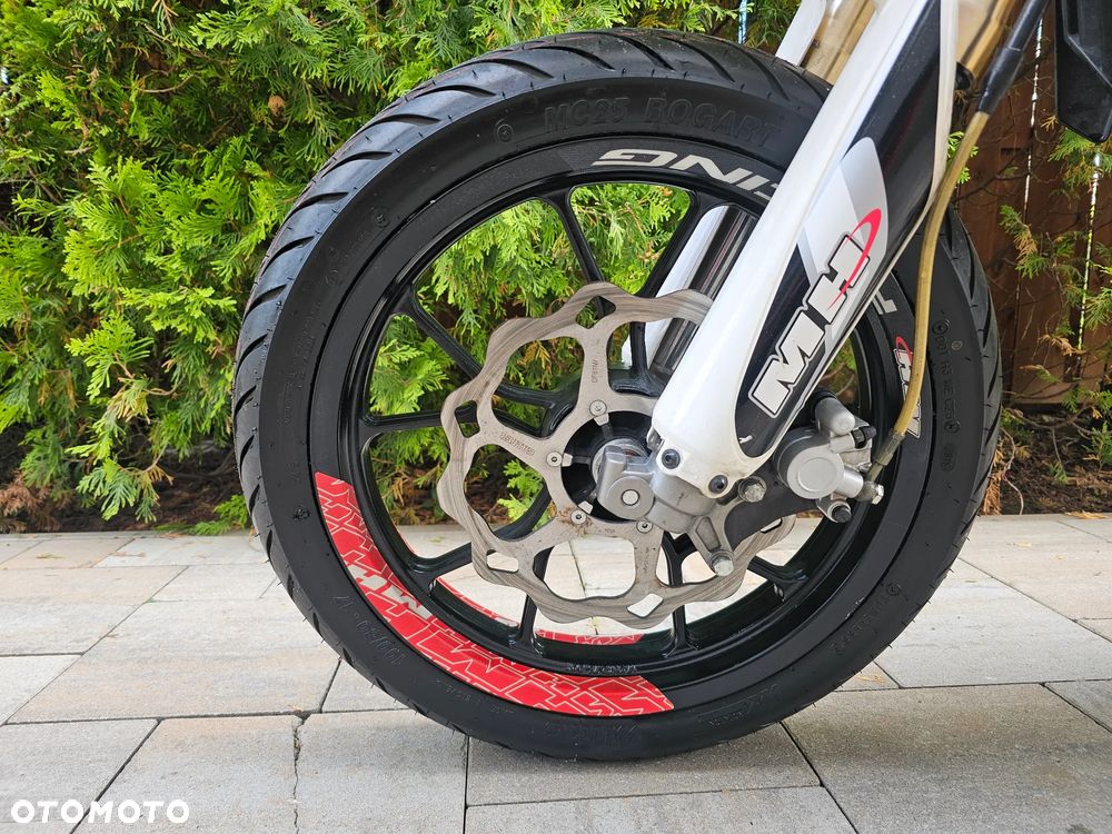 Yamaha WR - 15