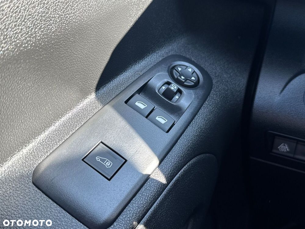 Toyota PROACE CITY - 33