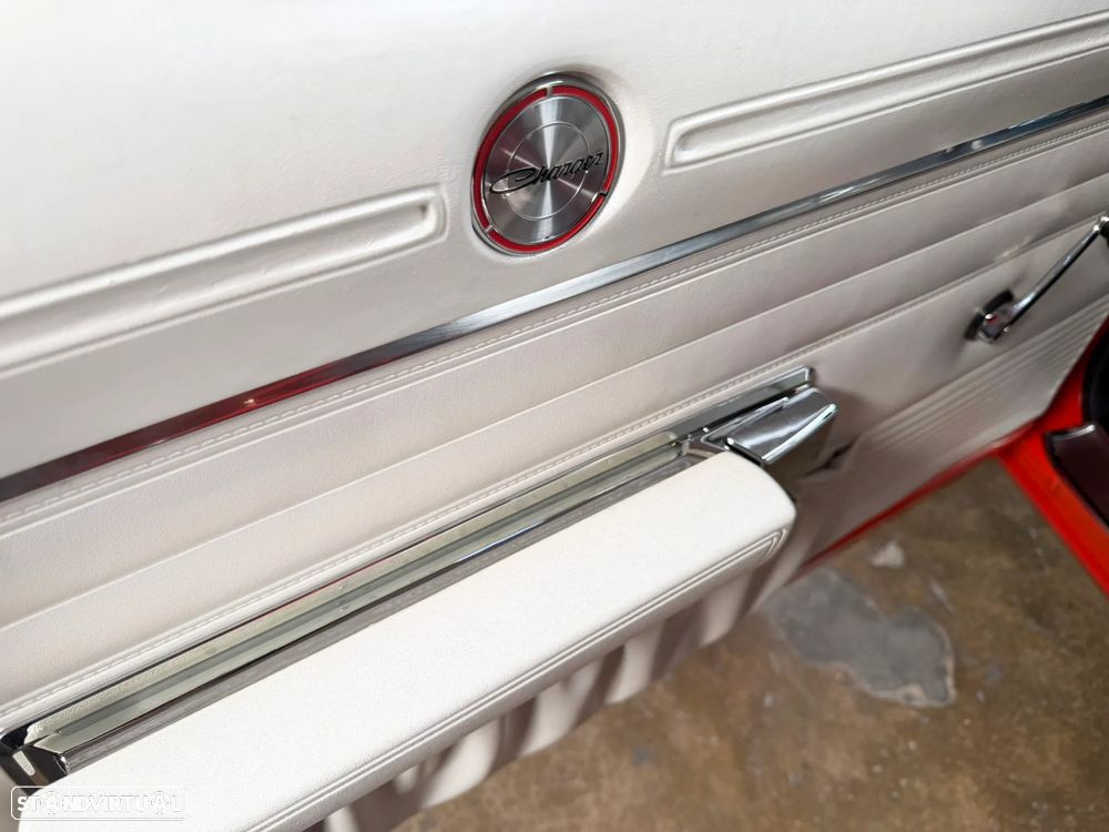 Dodge Charger - 37