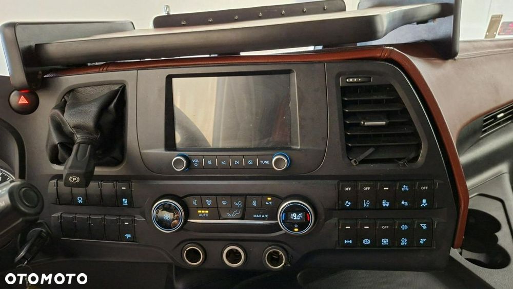 Ford F-MAX - 9