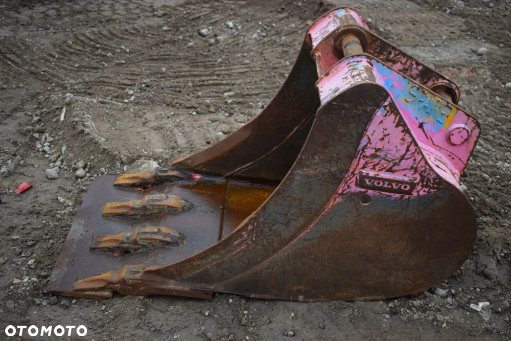 Łyżka kopiąca Volvo * 75 CM * fi 65 * - 2