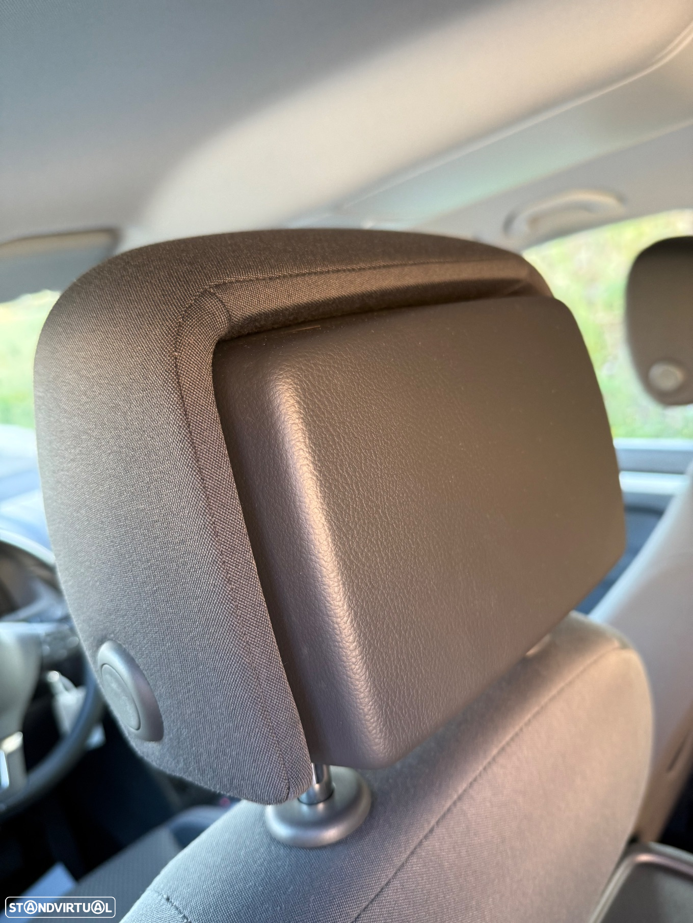 VW Touran 1.6 TDI DPF BlueMotion DSG Comfortline - 22