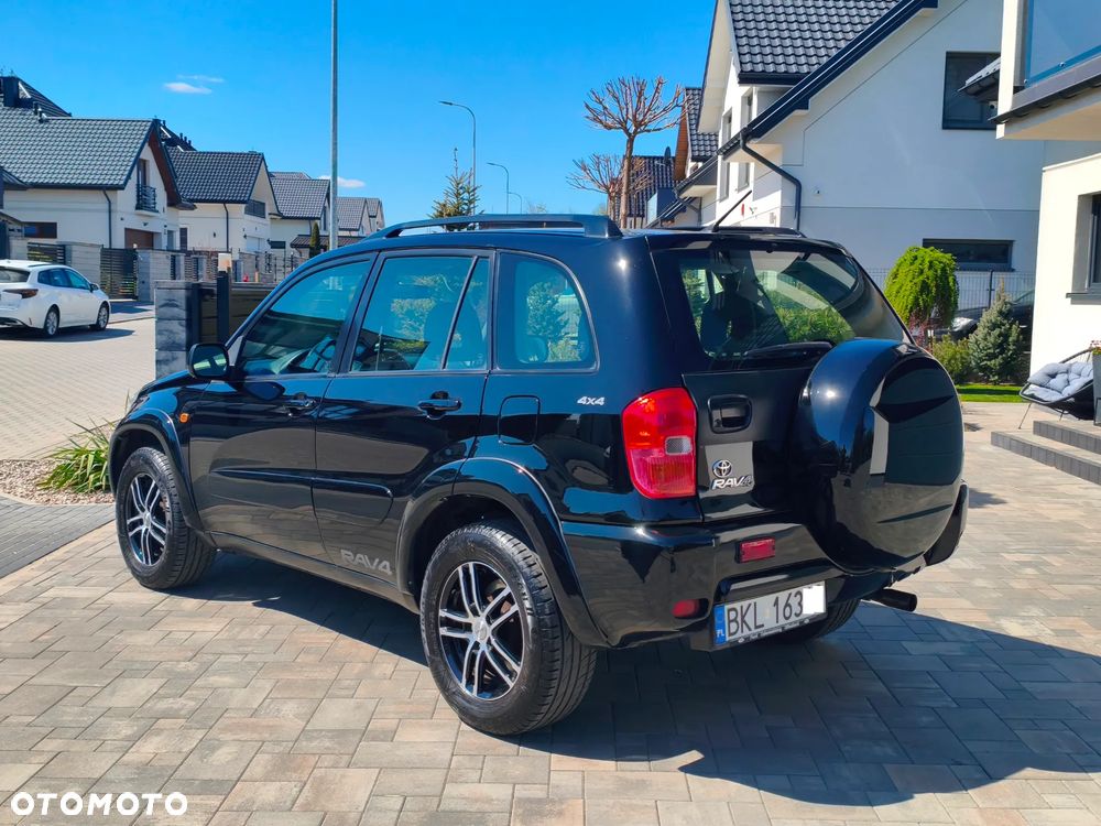 Toyota RAV4 2.0 VVT-i Sol - 4