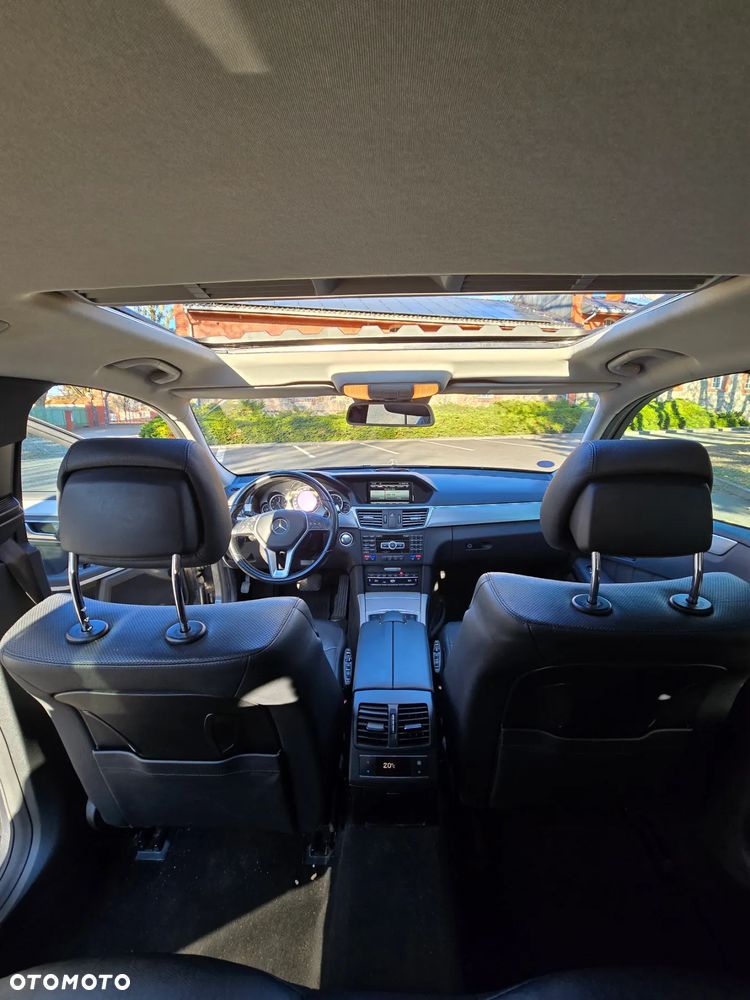 Mercedes-Benz Klasa E 500 4Matic 7G-TRONIC Avantgarde - 18