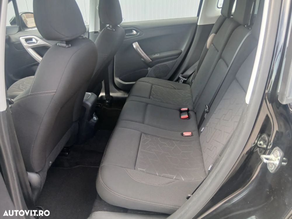 Peugeot 2008 PureTech 82 Active - 8
