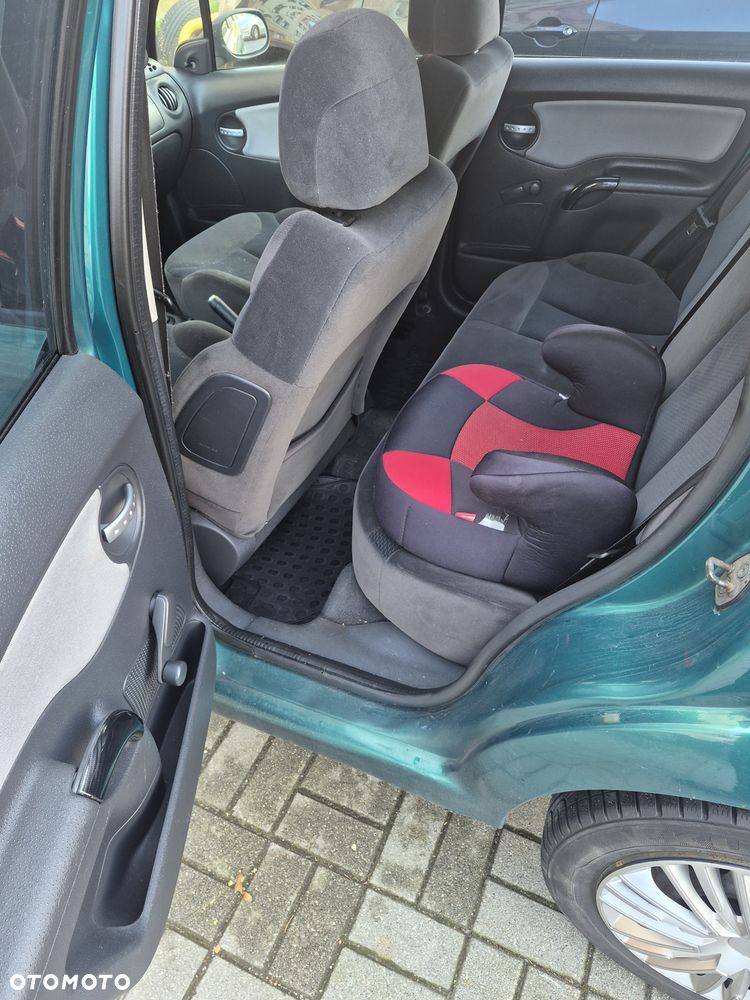 Citroën C3 1.4 SX Senso Drive - 7