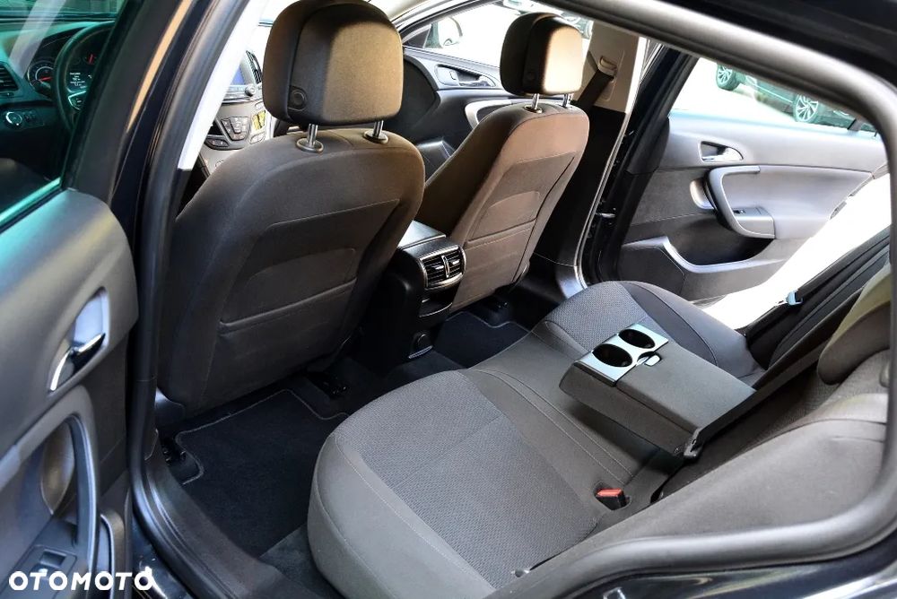 Opel Insignia 1.4 T Edition S&S - 8