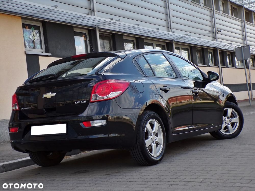 Chevrolet Cruze 1.6 LT+ - 2
