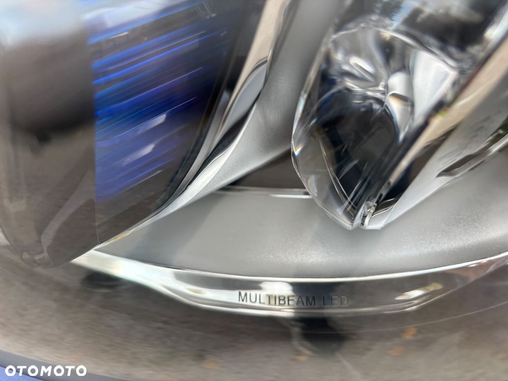 Mercedes-Benz Klasa C 200 d 9G-TRONIC - 19