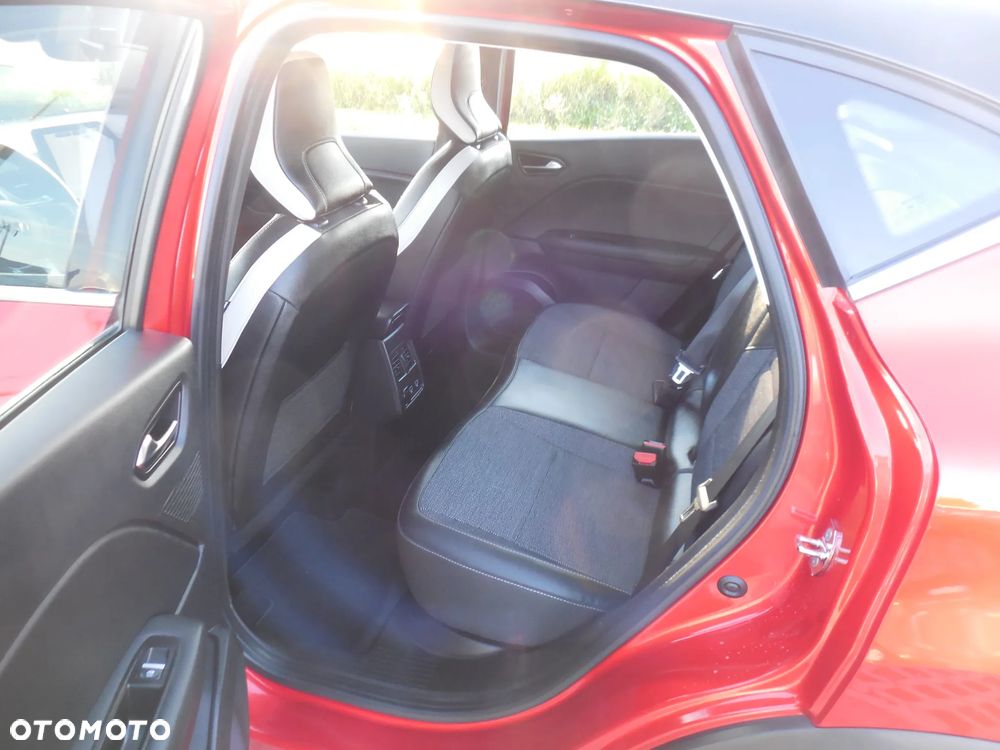 Renault Captur E-TECH 160 INTENS - 17