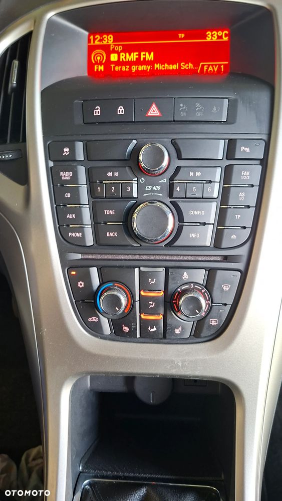 Opel Astra 1.4 Turbo 150 Jahre - 18