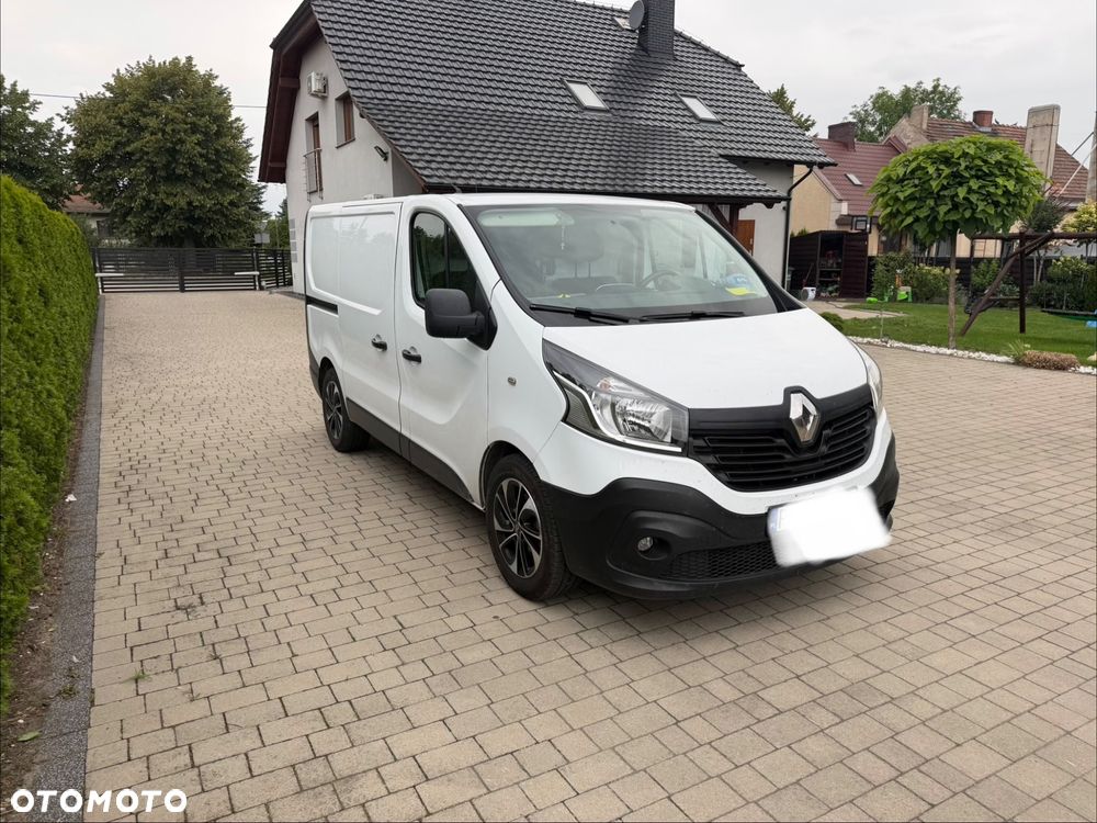 Renault Trafic - 1