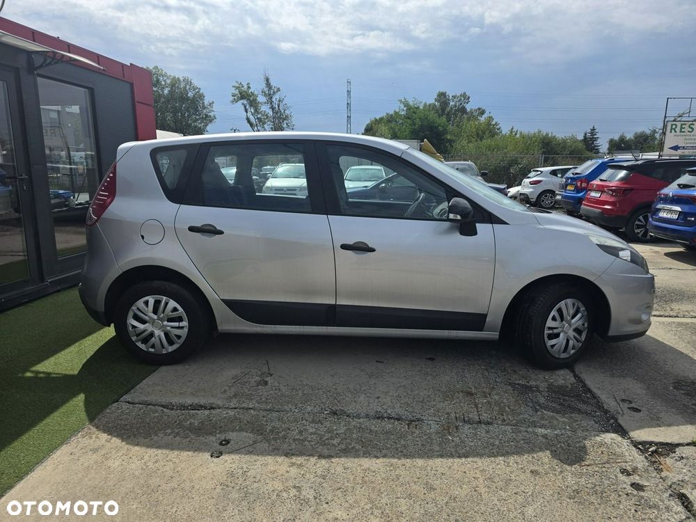 Renault Scenic - 4