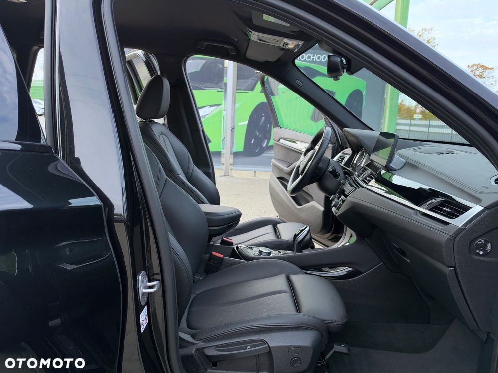 BMW X1 sDrive18d M Sportpaket - 33