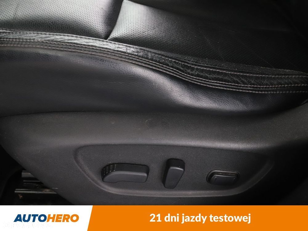 Nissan X-Trail 2.0 dCi Tekna Xtronic 4WD - 37