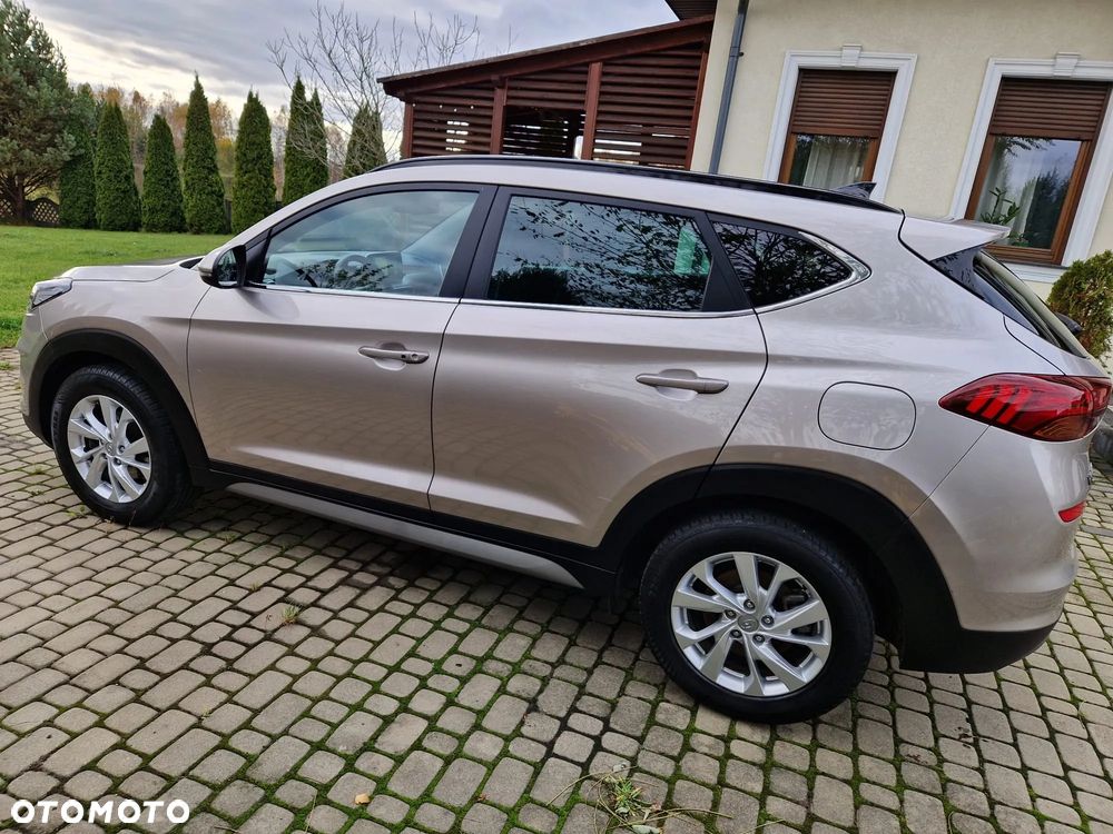 Hyundai Tucson 1.6 CRDi Comfort 2WD - 20