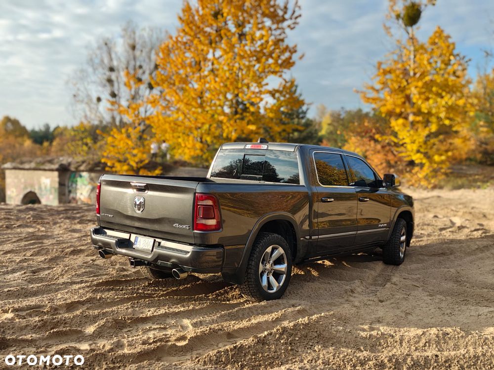 Dodge RAM 5.7 4x4 - 17