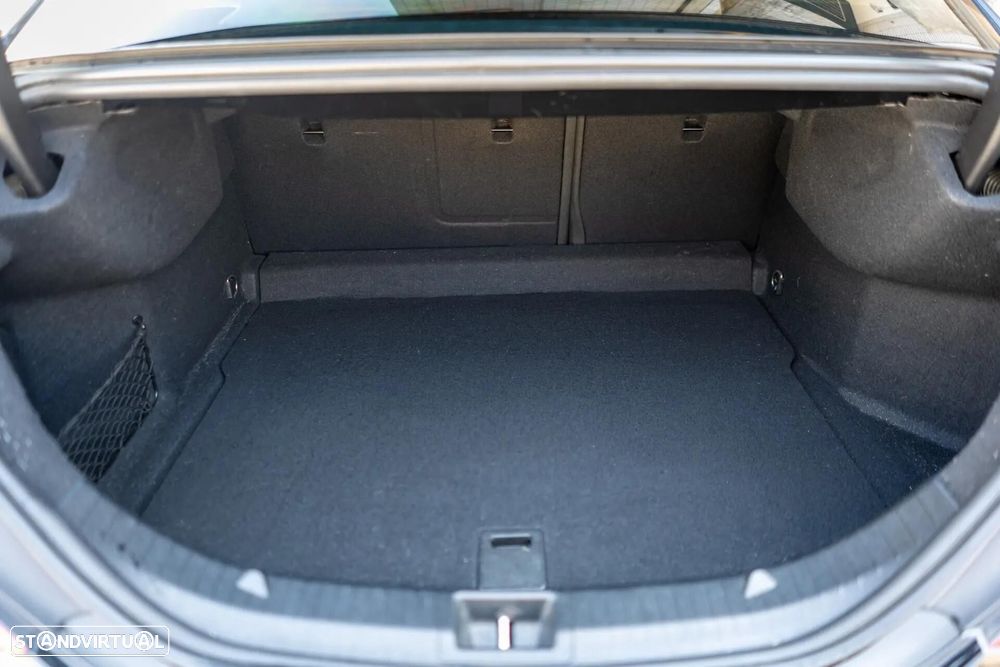 Mercedes-Benz CLA 180 d Urban - 45