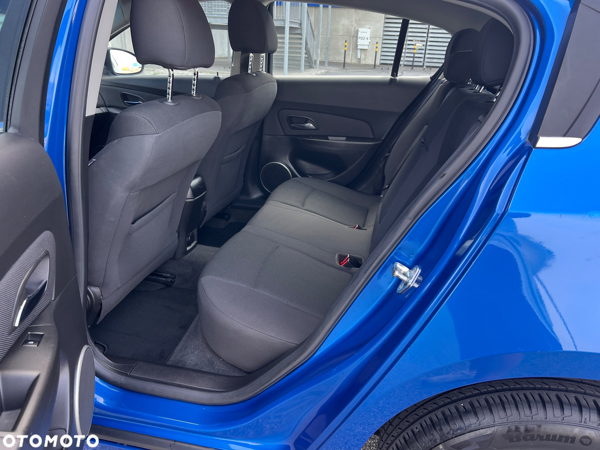 Chevrolet Cruze 1.6 LS+ - 23