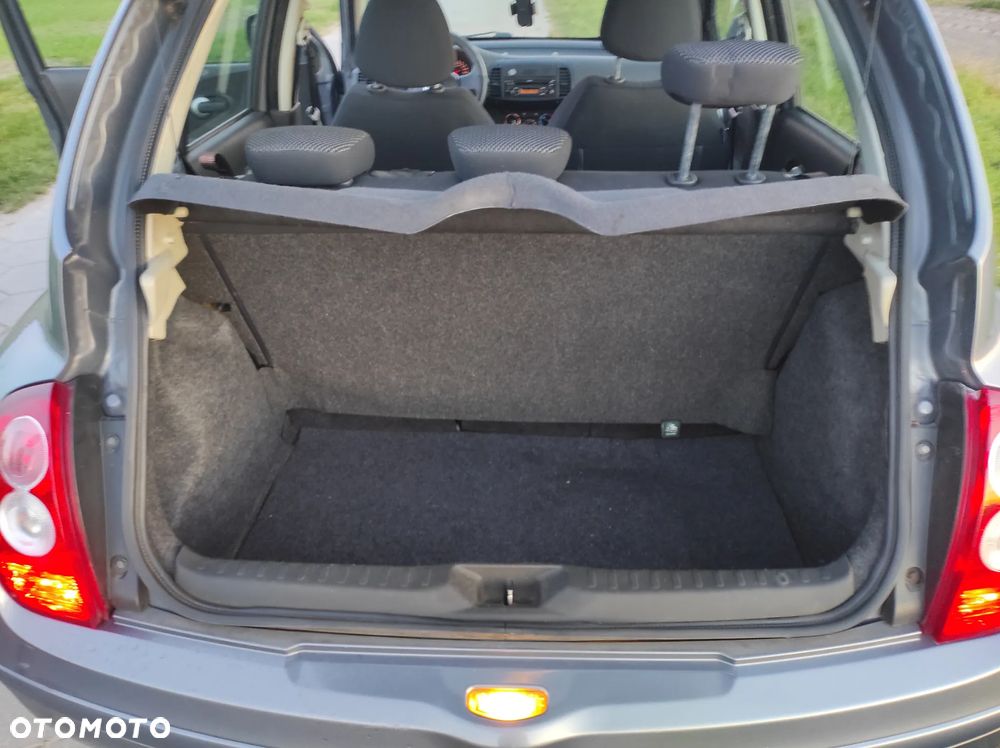 Nissan Micra - 14