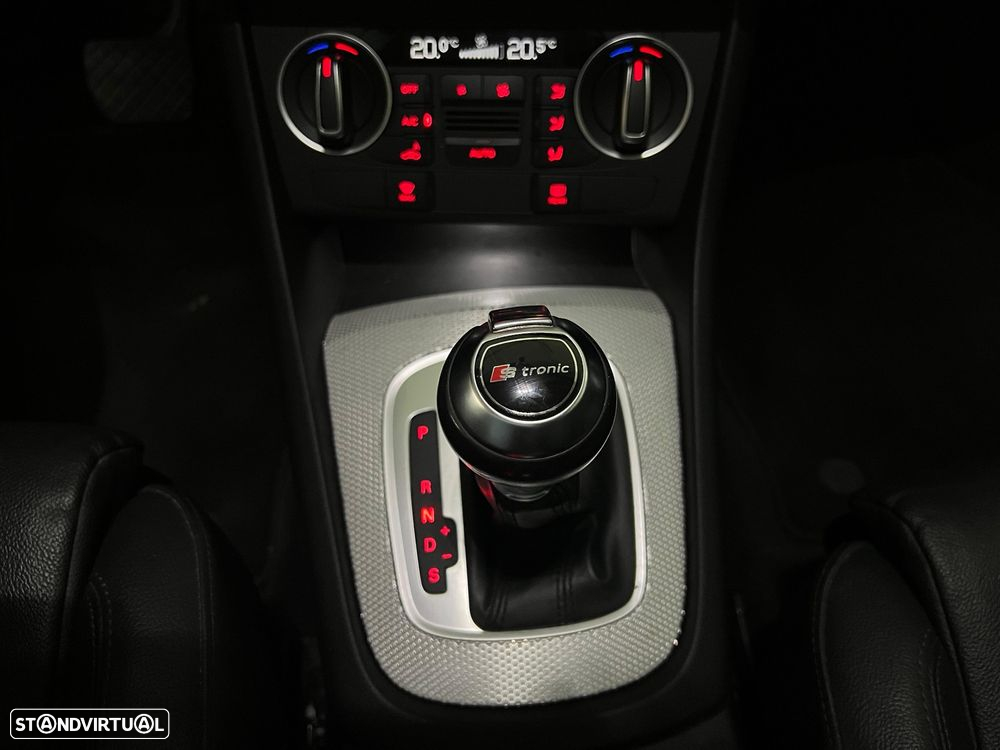 Audi Q3 2.0 TDI quattro Sport S tronic - 14