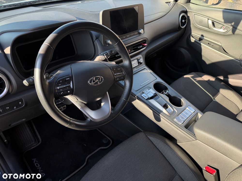 Hyundai Kona Electric 39kWh Premium - 18