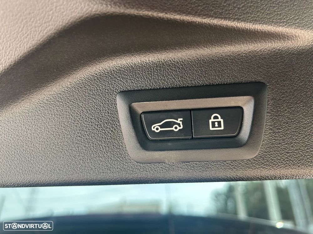 BMW X5 45 e xDrive Pack M - 37