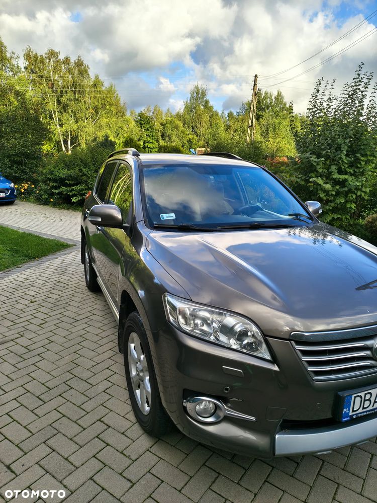 Toyota RAV4 - 4