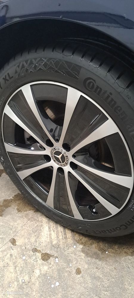 Mercedes-Benz E 300 Bluetec Hybrid Avantgarde - 61