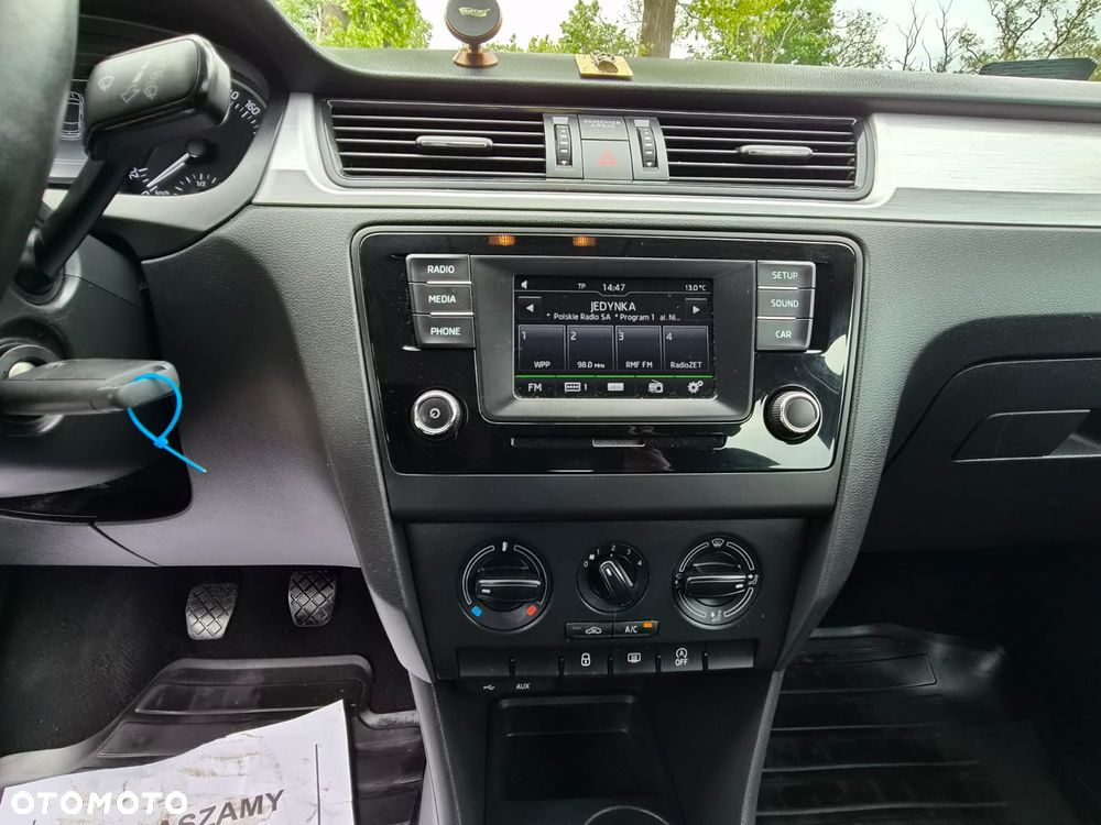 Skoda RAPID 1.2 TSI Active - 14