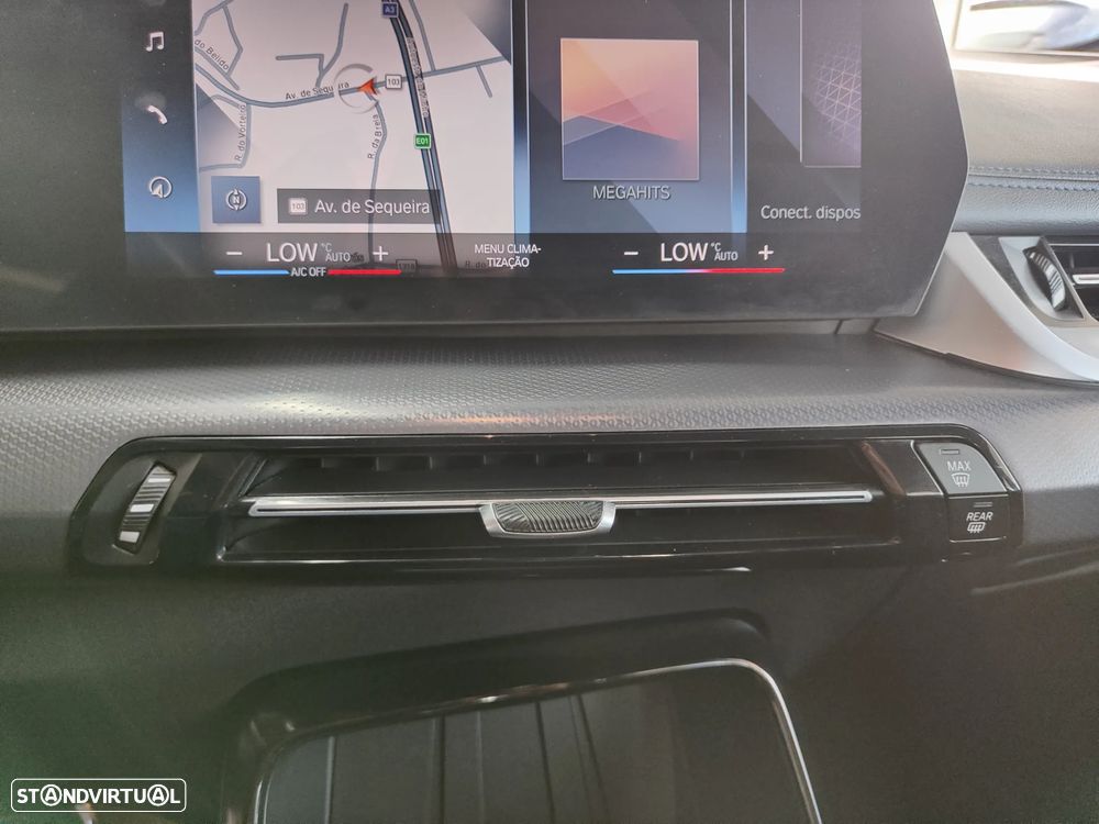 BMW 218 Active Tourer d Pack M Auto - 37