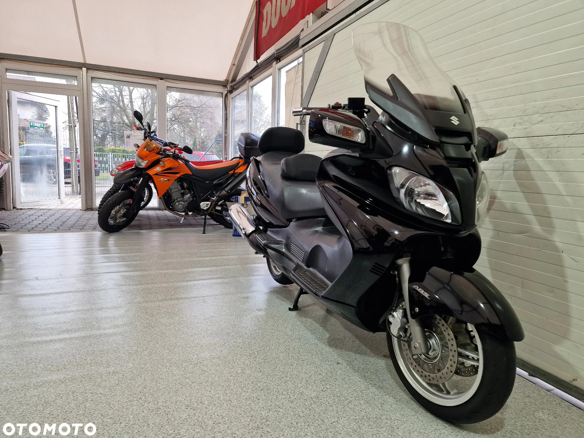 Suzuki Burgman - 3