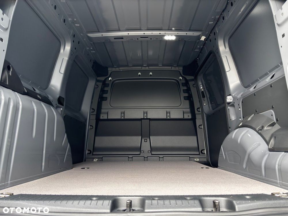 Volkswagen Caddy Cargo Maxi 2.0 TDI 102 KM 6bm 2m - 10