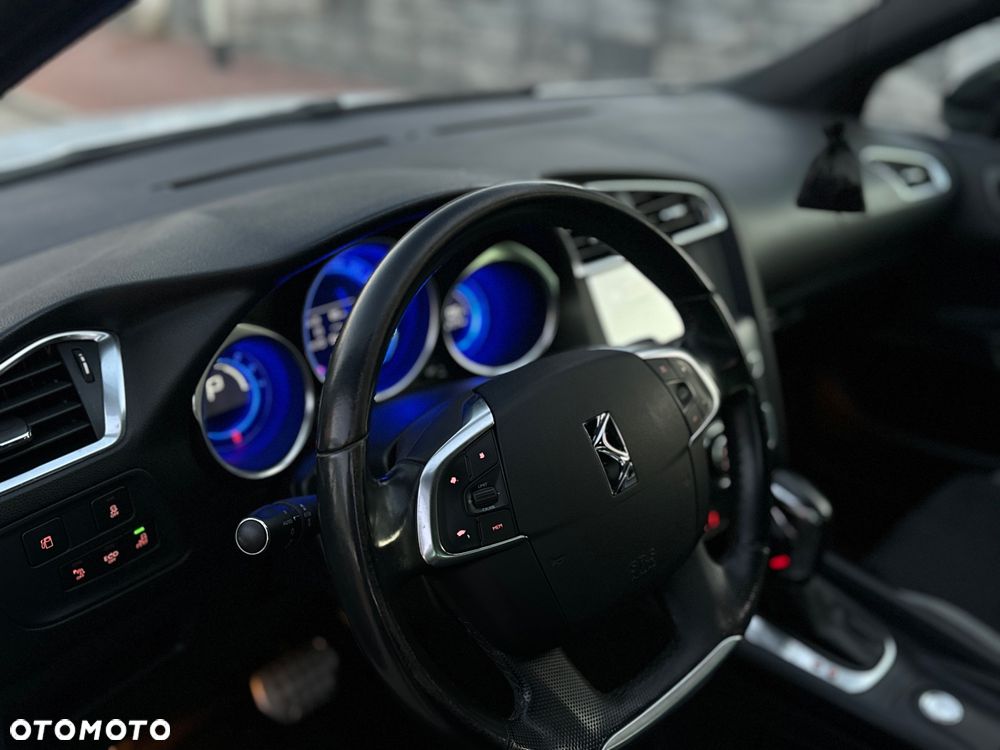 DS Automobiles DS 4 - 13