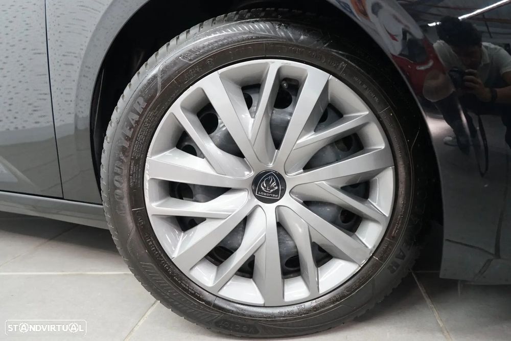 Peugeot 308 1.2 PureTech Active Pack - 10