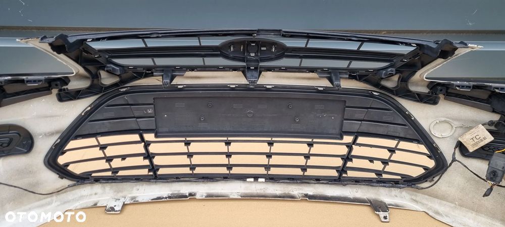 FORD MONDEO MK4 LIFT 2010- Zderzak przód oryginał MG014 - 7