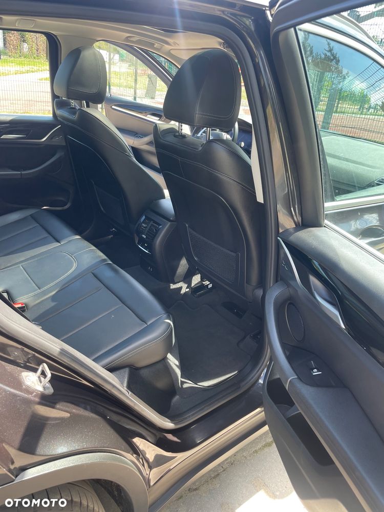BMW X3 sDrive18d MHEV Luxury Line sport - 15