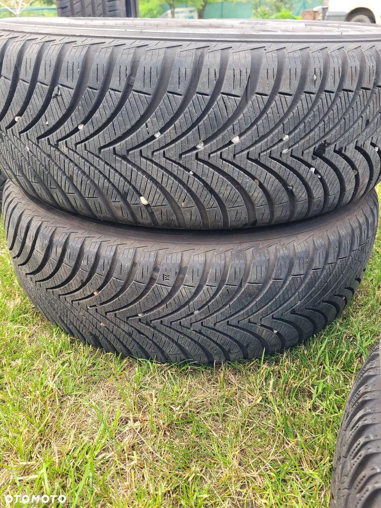 2 opony wielosezon 205/65/15  99v kumho - 2