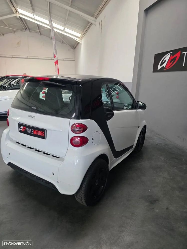 Smart ForTwo Coupé 1.0 mhd Pure 71 Softouch - 2