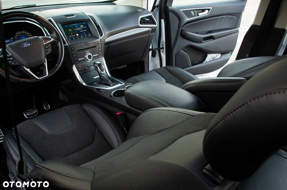 Ford Edge 2.0 TDCi Twin-Turbo 4WD ST-Line - 21