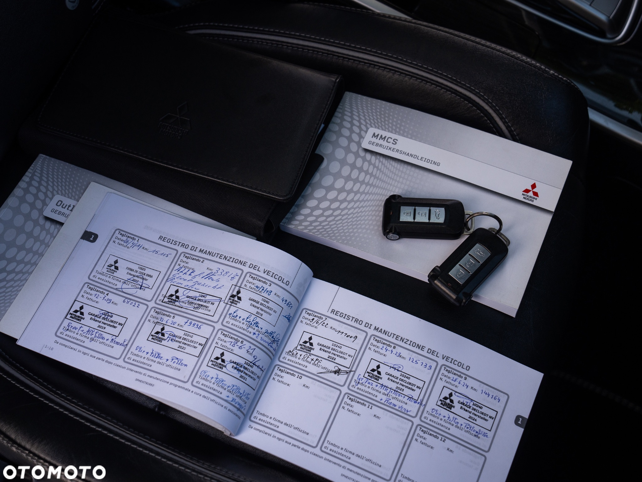 Mitsubishi Outlander 2.0 4WD Plug-In Hybrid Plus - 40