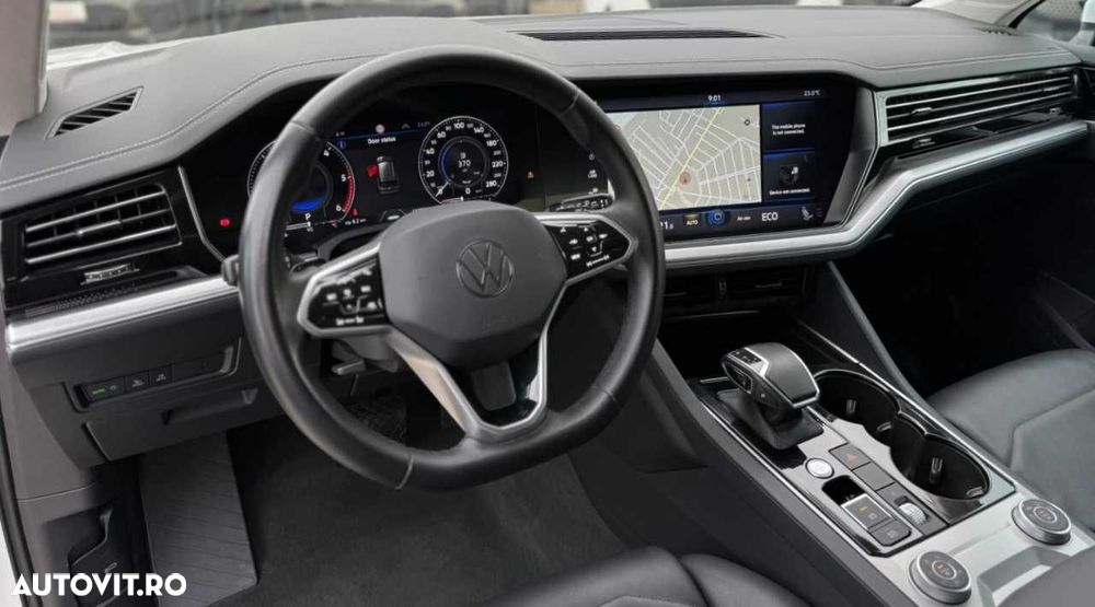 Volkswagen Touareg - 24