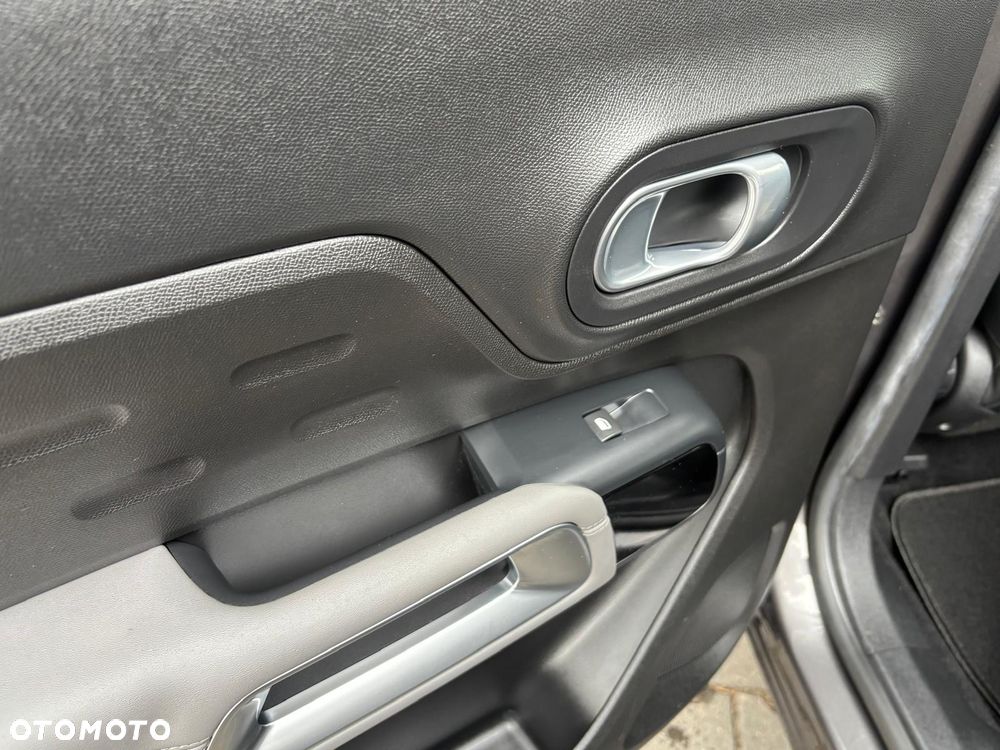 Citroën C5 Aircross 1.2 PureTech Live - 16