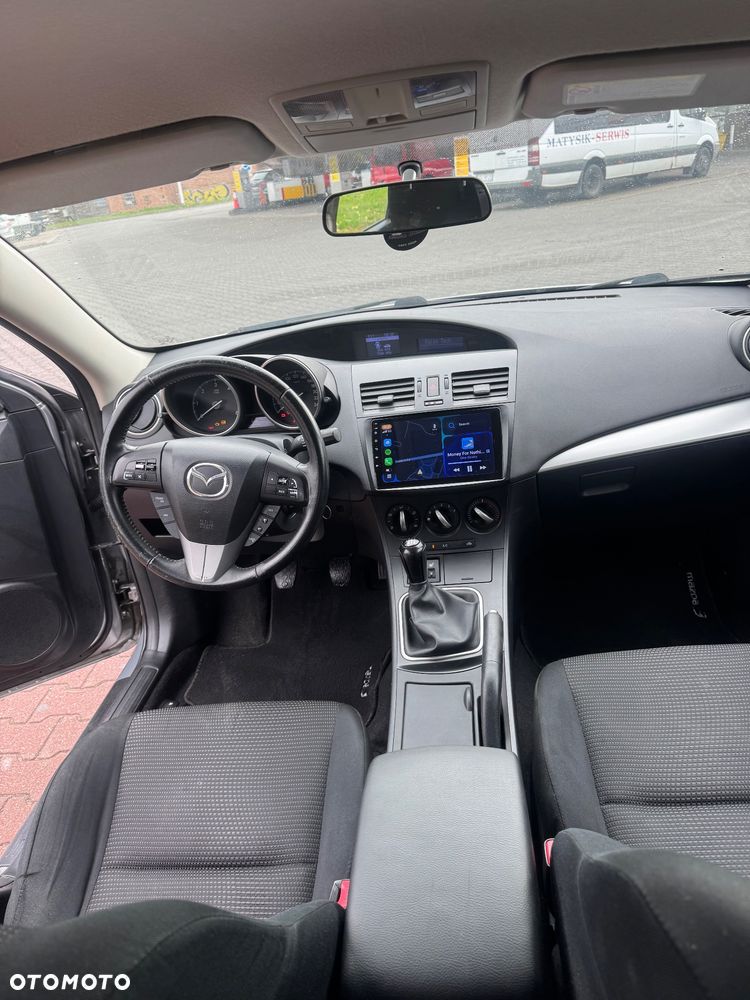 Mazda 3 - 8